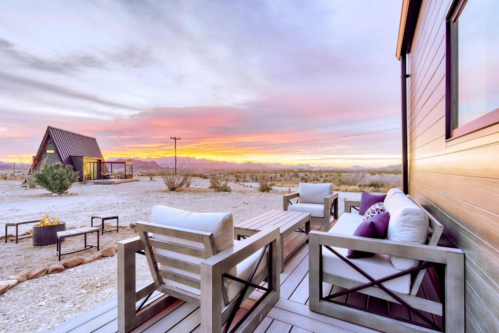 Stardust Luxury Cottage With Loft & A Great View Terlingua Exteriör bild