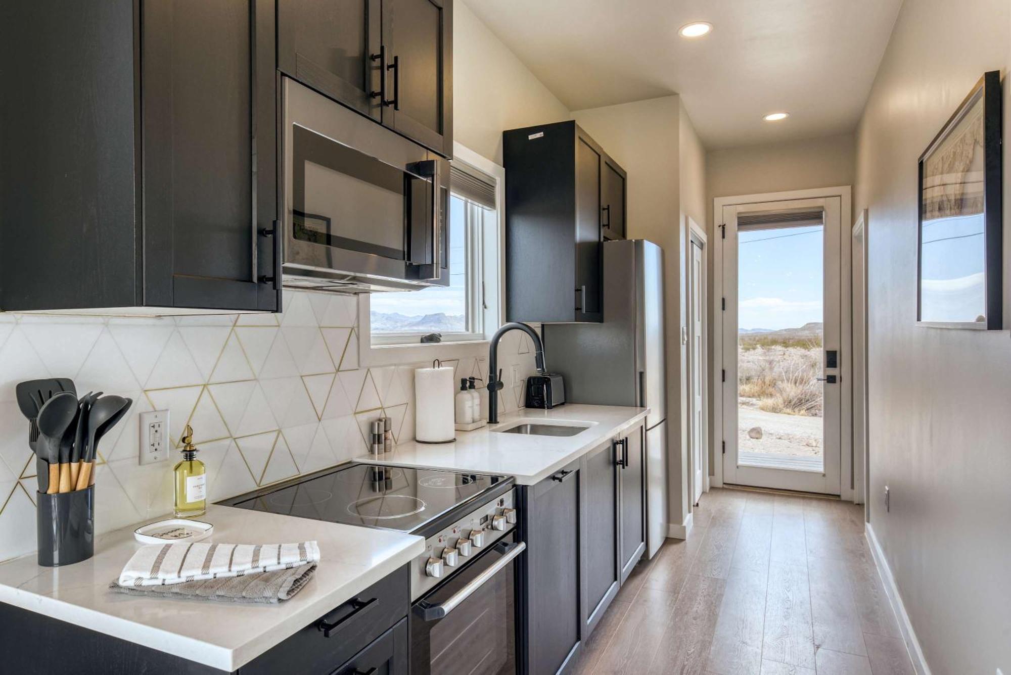 Stardust Luxury Cottage With Loft & A Great View Terlingua Exteriör bild